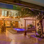 Beach House In La Boquilla Facing The Sea With Air Conditioning And Wifi