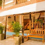 Beach House In La Boquilla Facing The Sea With Air Conditioning And Wifi