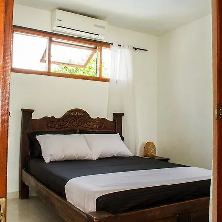 House In La Boquilla Facing The Sea With Air Conditioning And Wifi *