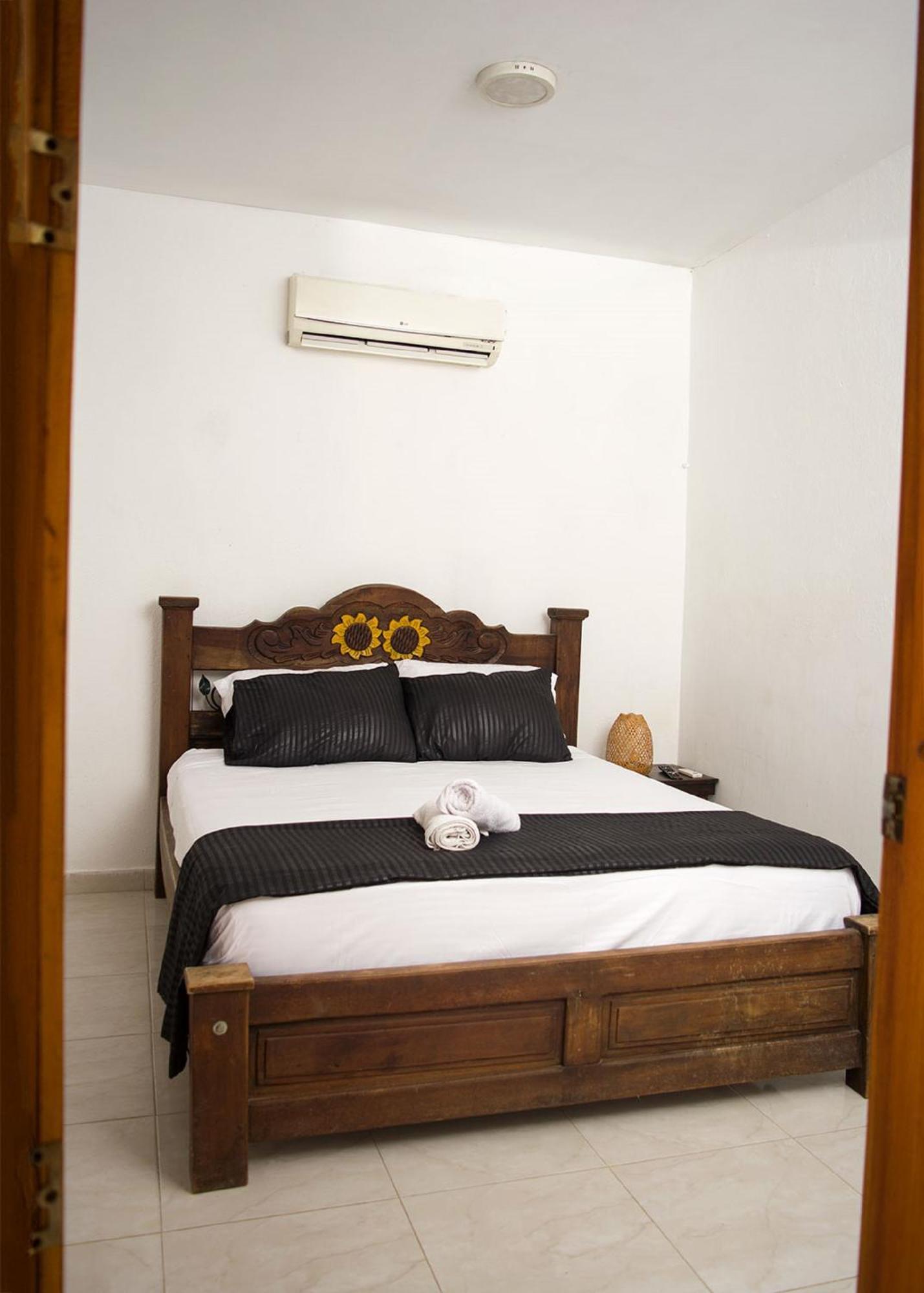 House In La Boquilla Facing The Sea With Air Conditioning And Wifi